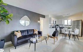 Modern & Beachy-Rlx Space For 6Ppl